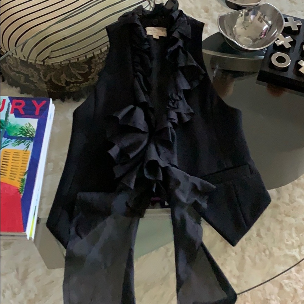 Elizabeth and James Black Dandy Vest w/silk Ruffle - Picture 4 of 8